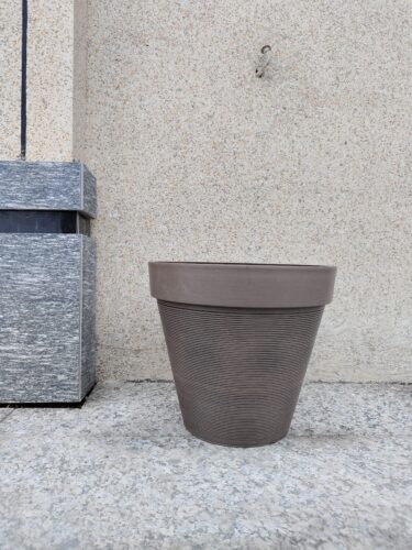 Craft D - Hand Curved or Grooved - flowerplantpots.com (1)