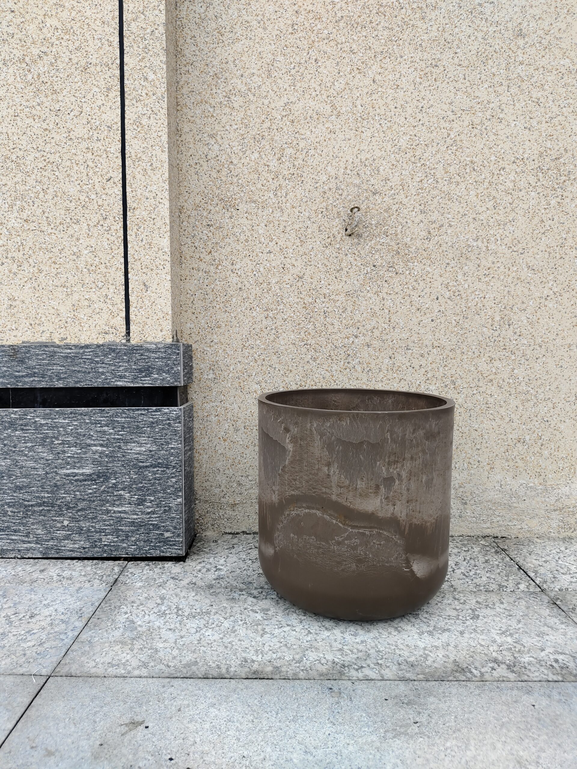 Flowerplantpots.com - U shape Bucket Planters - U series (17)