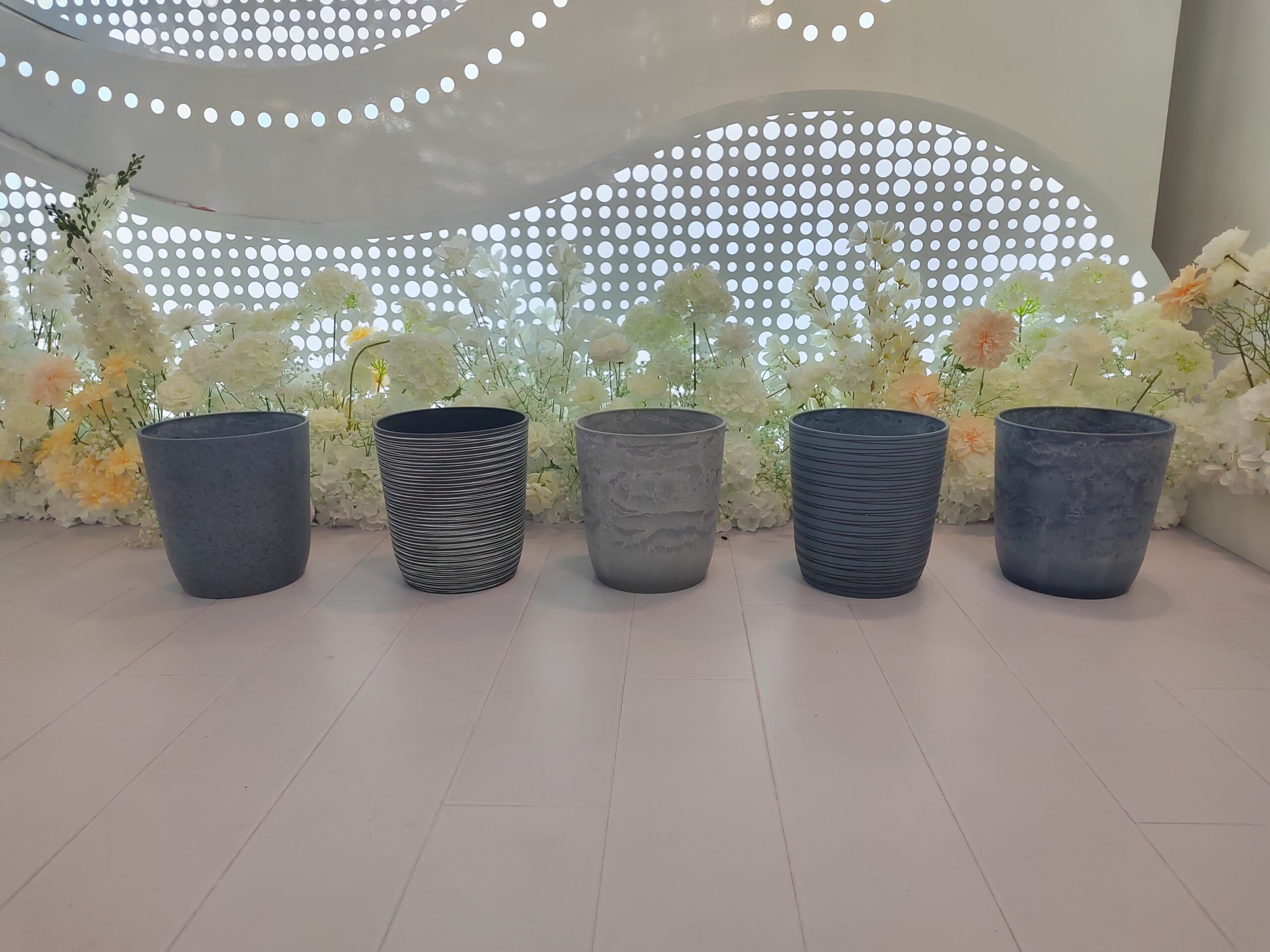 flowerplantpots.com - Tapered Planters Round Planters -TR series (22)