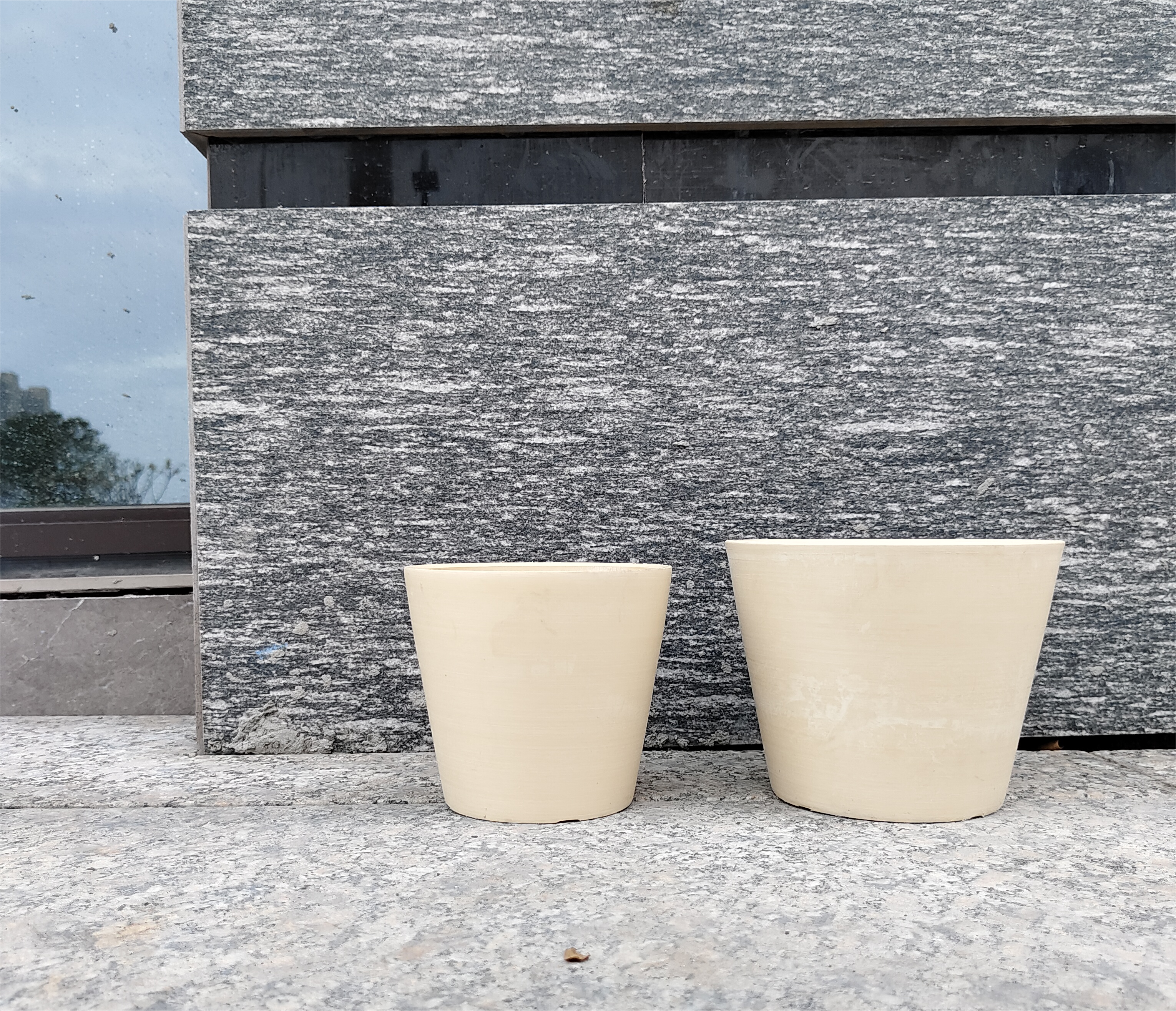 flowerplantpots.com - Tapered Planters Wide - TW series (1)