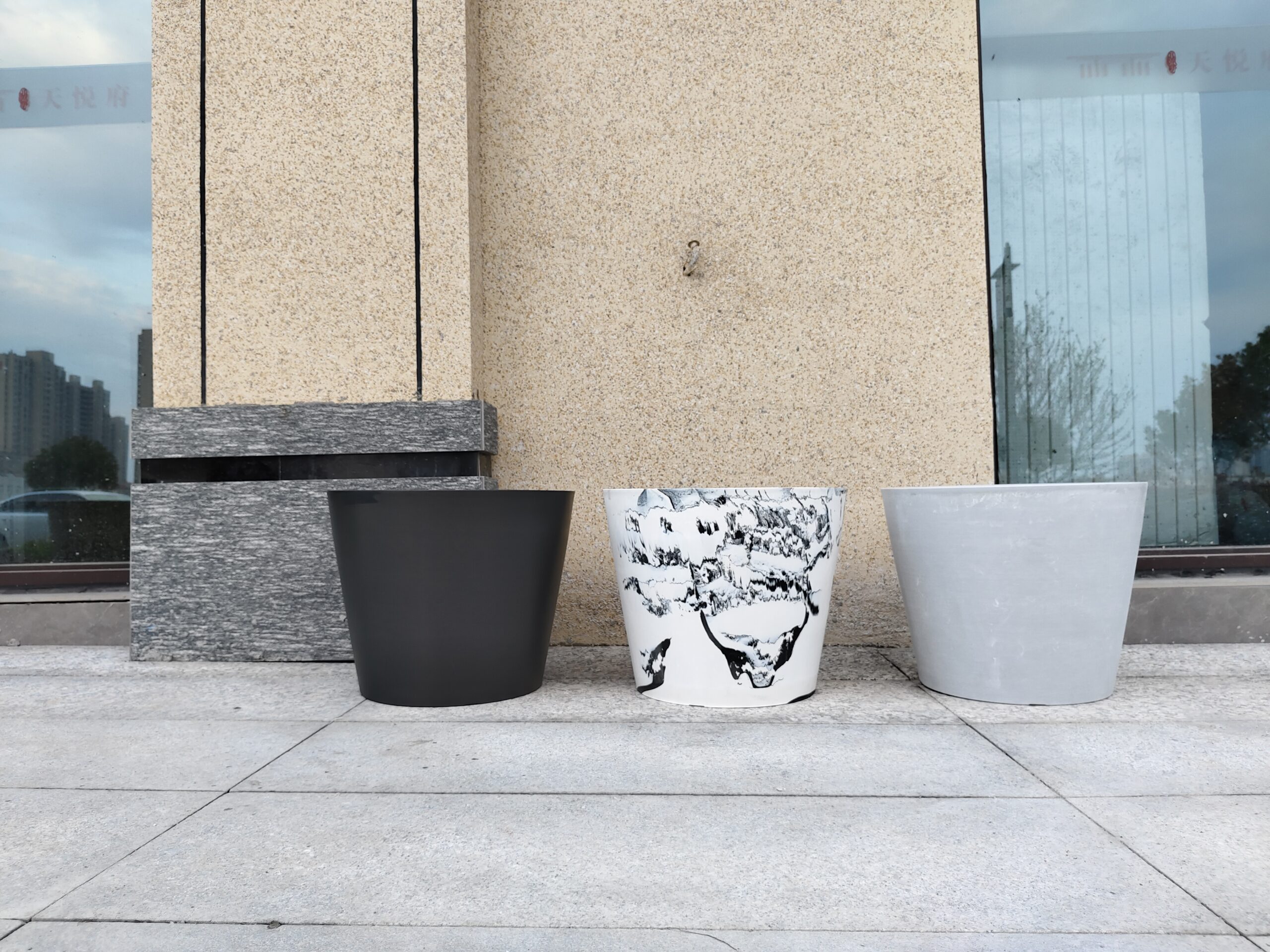 flowerplantpots.com - Tapered Planters Wide - TW series (11)